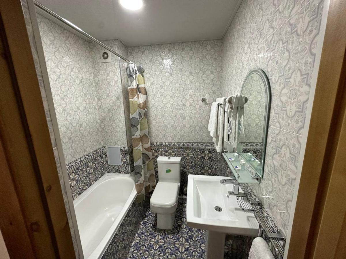 Antique Hotel Imran Бухара Екстер'єр фото