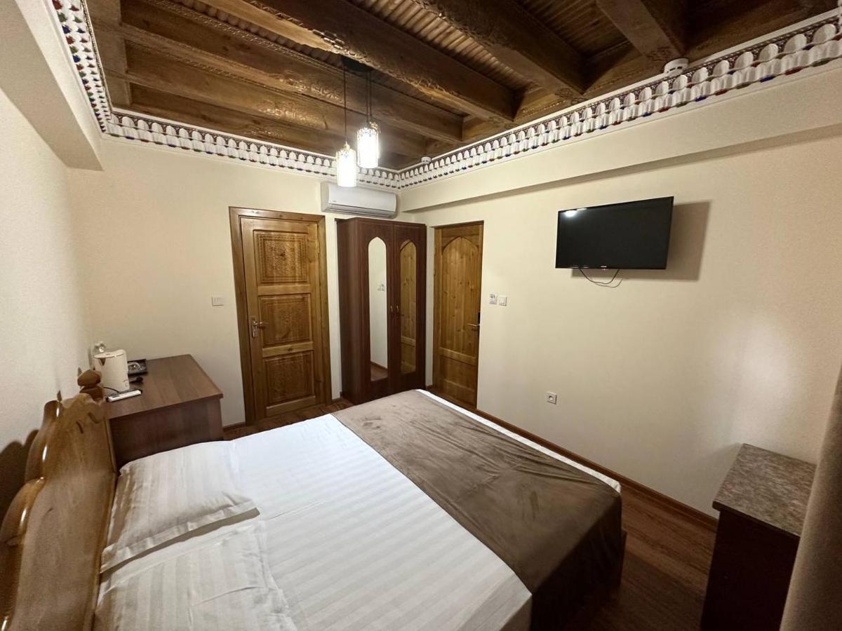 Antique Hotel Imran Бухара Екстер'єр фото