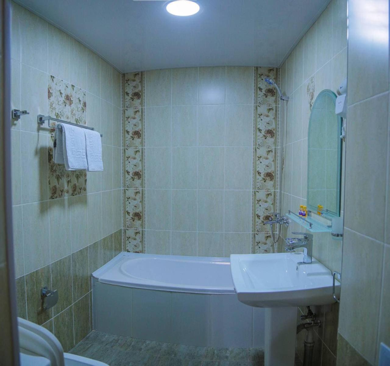 Antique Hotel Imran Бухара Екстер'єр фото